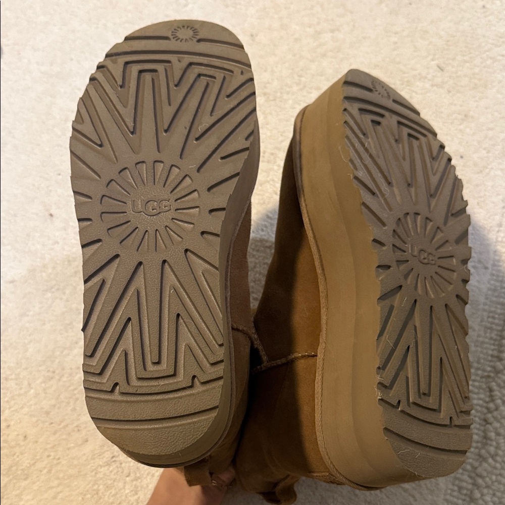 Ugg mini platform boots - image 9